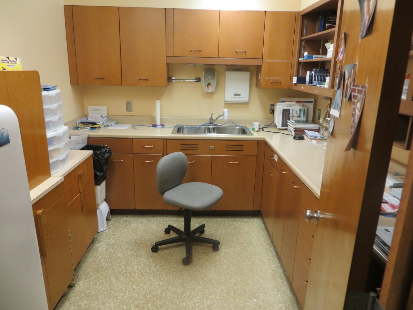 Office or Multifamily - great for owner/user or investment: 43 Northwood Dr, Delaware, OH 43015